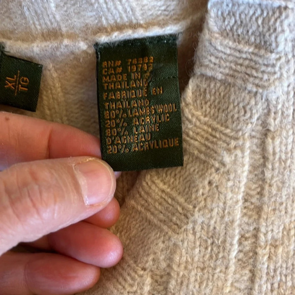 Timberland Women's (Unisex) Lambswool Oversized  V Neck Sweater, Beige Size XL - Picture 6 of 11